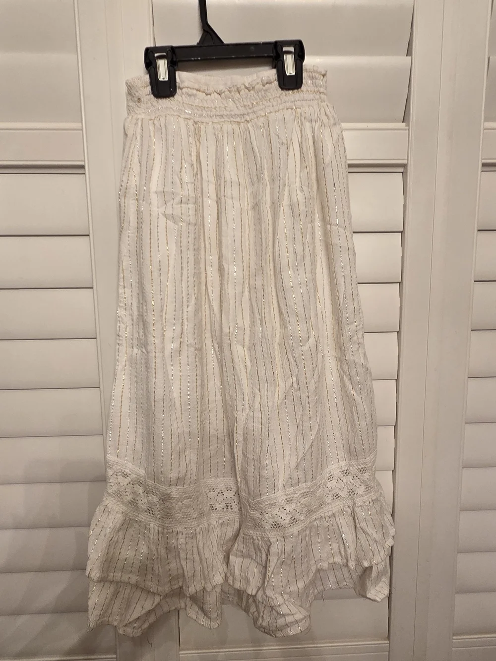 Justice Cream High-Low Tiered Ruffle Skirt with Metallic Thread Size 10
